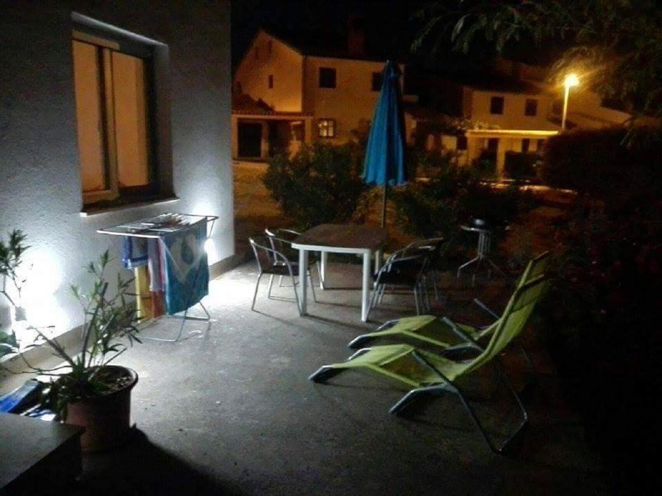 Apartment Stinjan Kascuni Pula Exterior foto