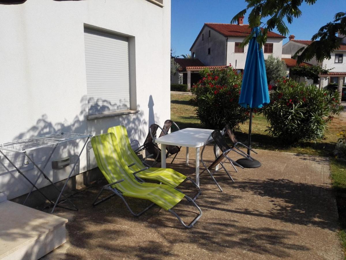 Apartment Stinjan Kascuni Pula Exterior foto